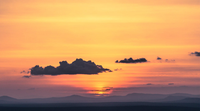 Afton mellan himmel och jord i Vårfrukyrkan